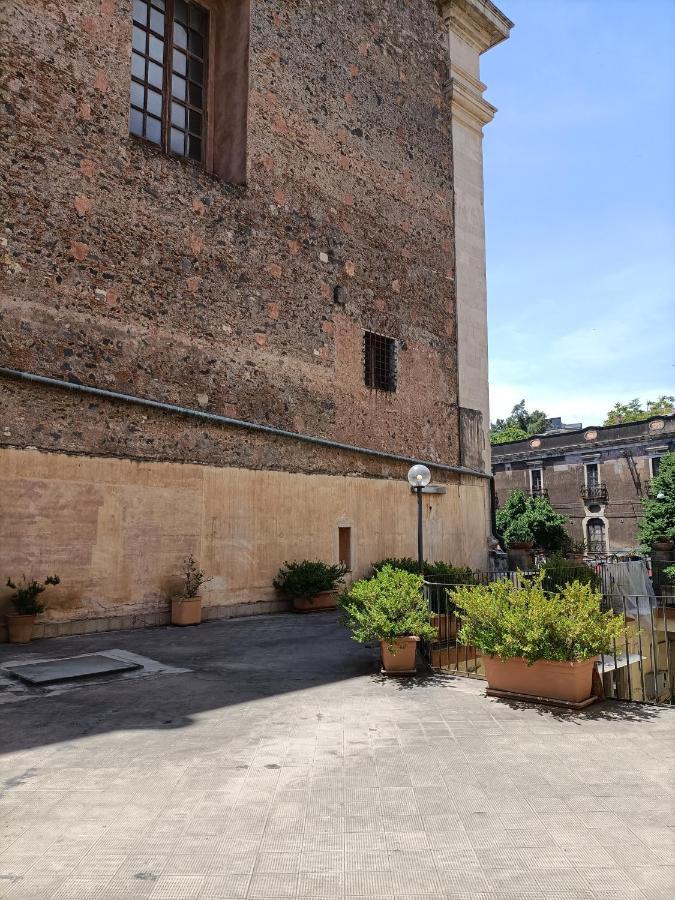 Residenza La Vecchia Cattedrale Catania Exterior photo
